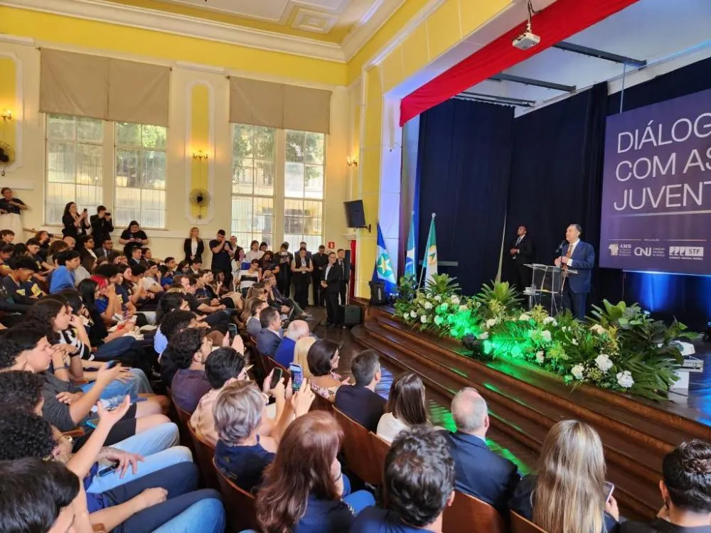 “Mato Grosso está entre os oito estados com a melhor educação pública do país”, afirma presidente do STF em Cuiabá