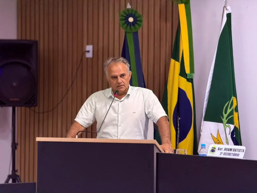 Vereador Fábio Furlanetto indica substituição de ônibus escolar da Linha 32