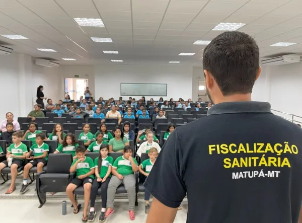 Matupá realiza palestra educativa do projeto Stop Dengue
